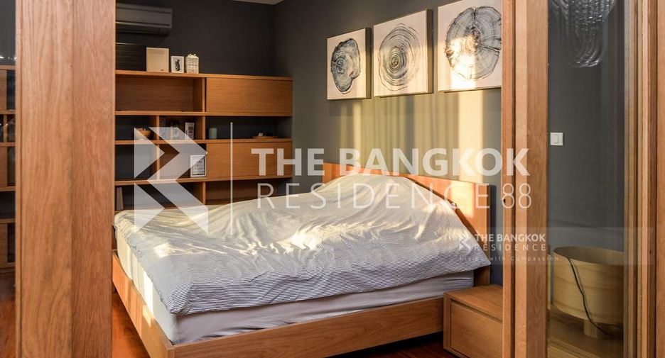 For sale 2 ベッドルーム condo in Yan Nawa, Bangkok
