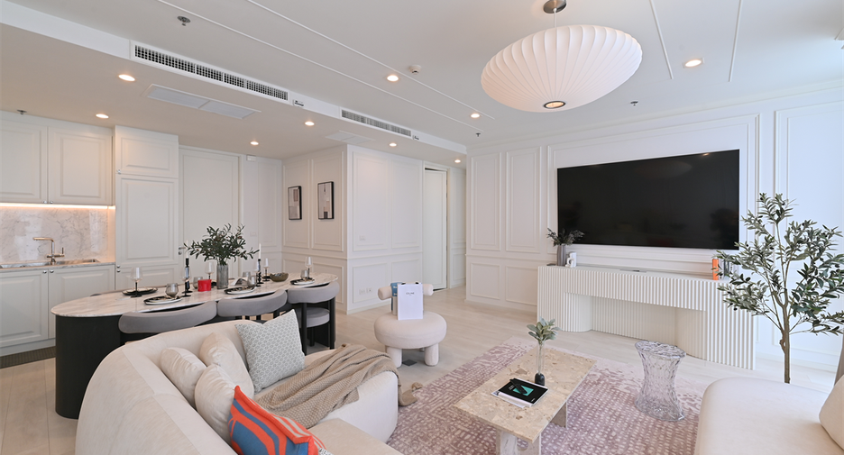 For sale 2 bedrooms condo in Pathum Wan, Bangkok