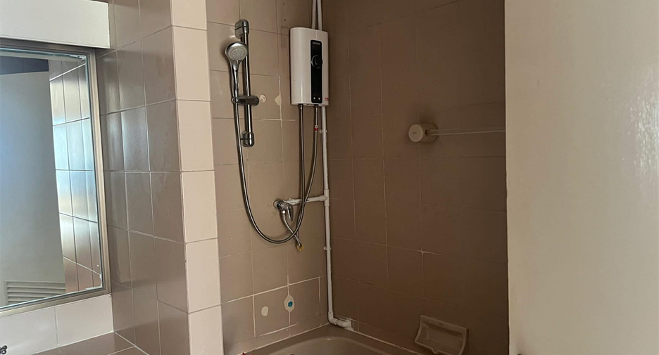 Продажа 2 спальни кондо в Кхлонг Тоеи, Бангкок