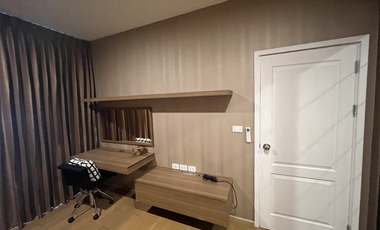 À vendre 1 chambre condo à Khlong San, Bangkok