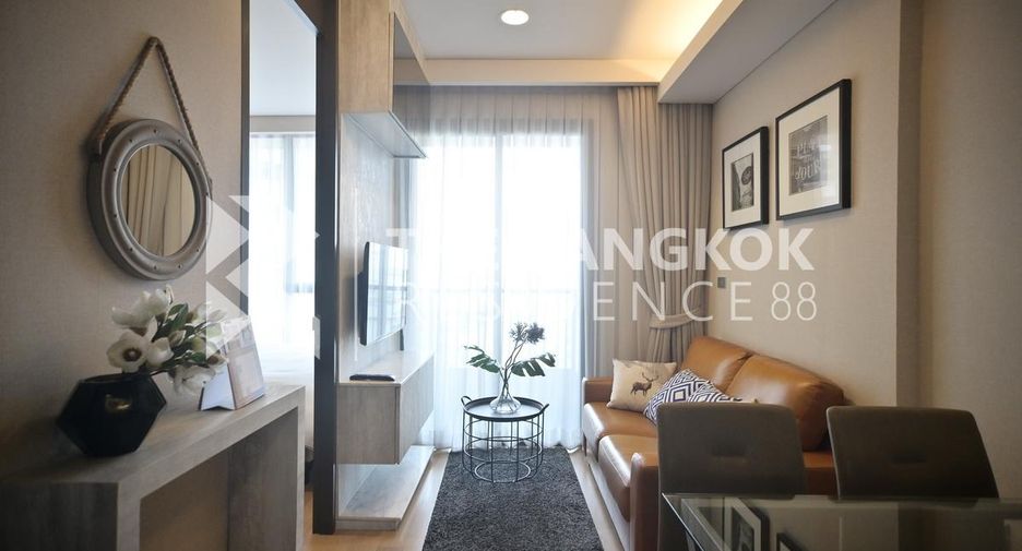 For sale 1 bed condo in Khlong Toei, Bangkok