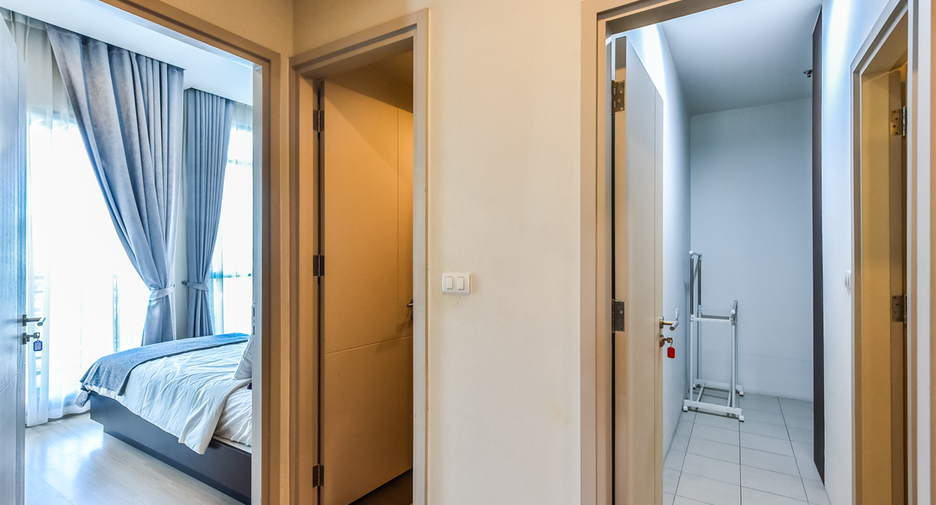 For sale 3 bedrooms condo in Watthana, Bangkok