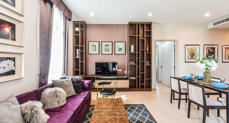 For sale 3 bedrooms condo in Watthana, Bangkok