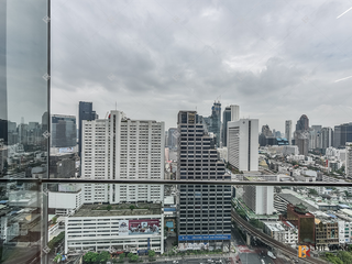 Wohnung zum Kauf mit 1 Zimmer in Bang Rak, Bangkok