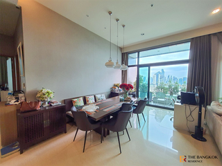 Condo en venta de 4 habitaciones en Yan Nawa, Bangkok