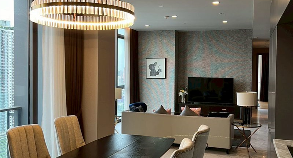 For sale 2 bedrooms condo in Watthana, Bangkok