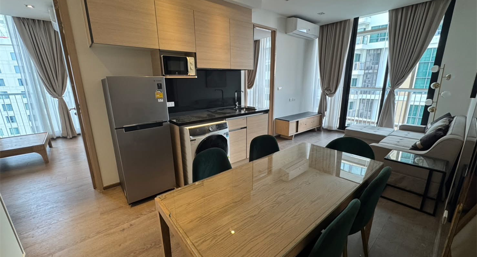 For sale 2 bedrooms condo in Khlong Toei, Bangkok