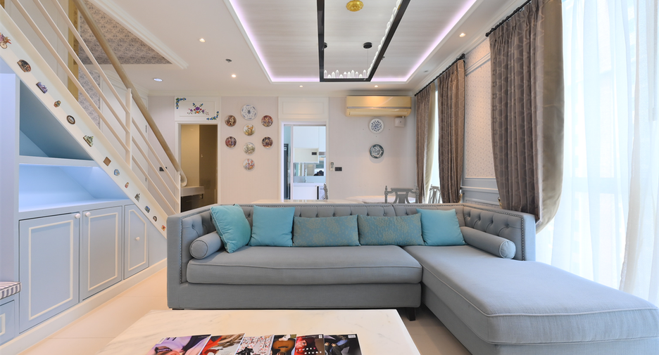 Condo en venta de 3 habitaciones en Bang Na, Bangkok