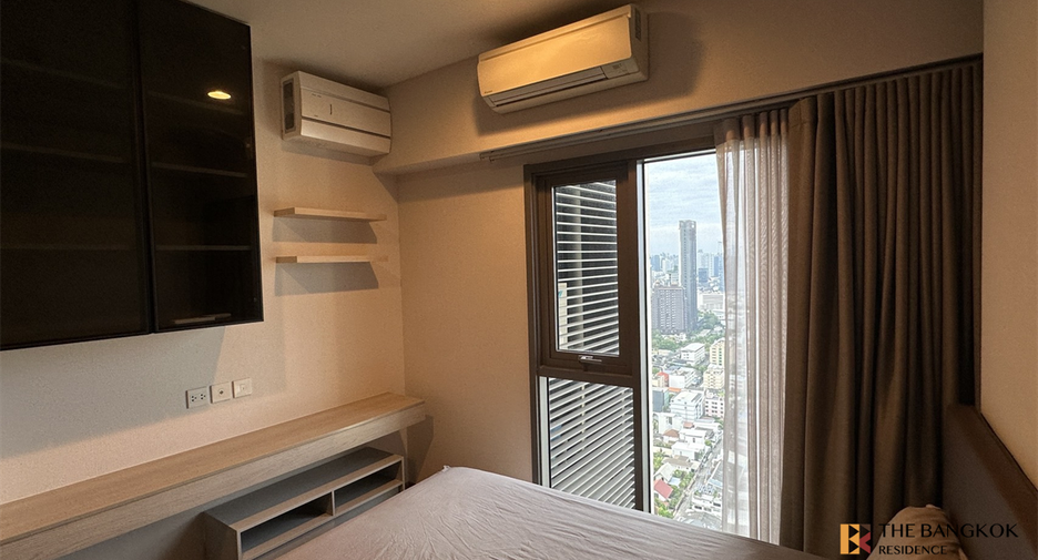 For sale 1 bed condo in Bang Na, Bangkok
