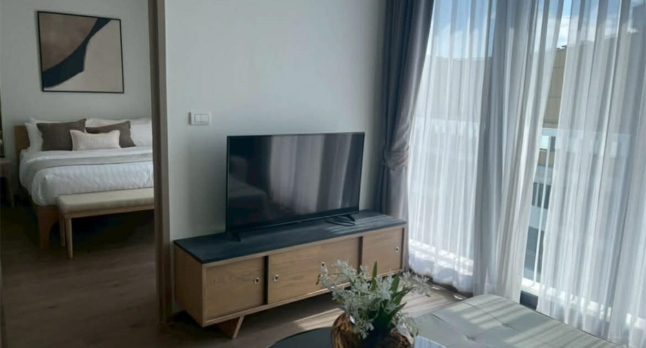 For sale 2 bedrooms condo in Khlong Toei, Bangkok