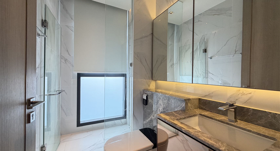 Wohnung zum Kauf mit 4 Zimmer in Sathon, Bangkok