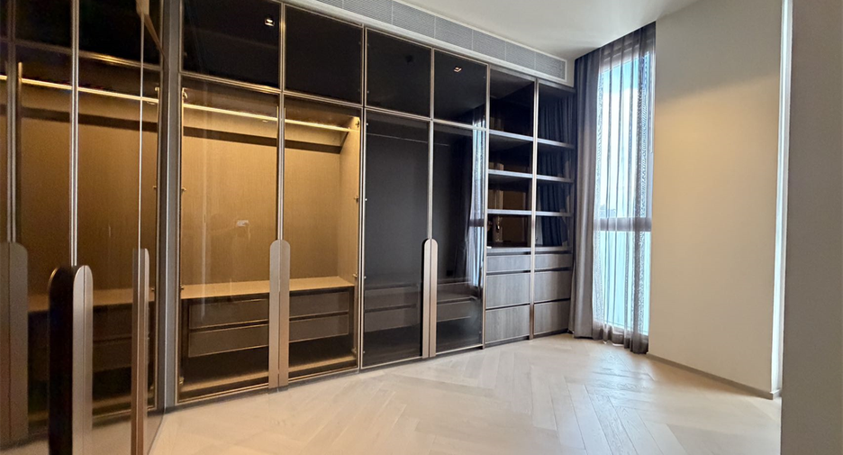 Wohnung zum Kauf mit 4 Zimmer in Sathon, Bangkok