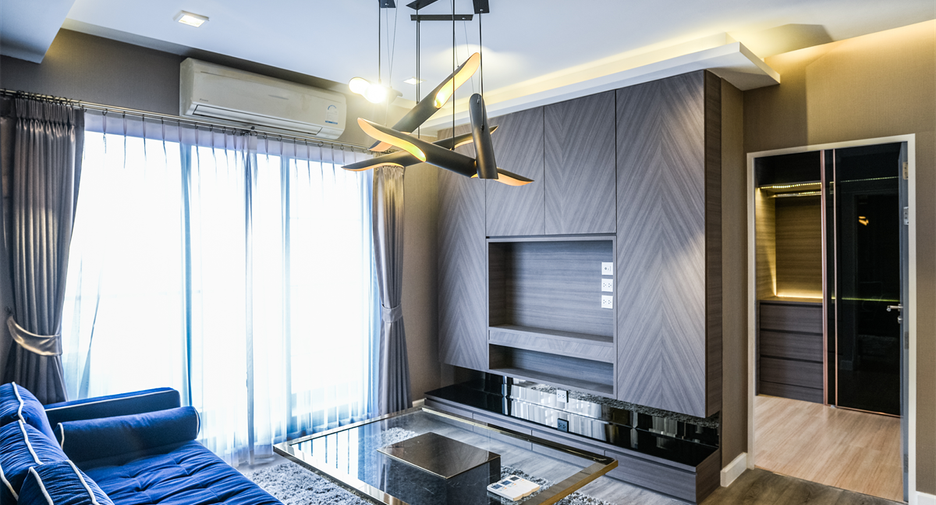 For sale 2 bedrooms condo in Sathon, Bangkok