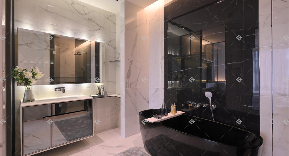 For sale 2 bedrooms condo in Watthana, Bangkok