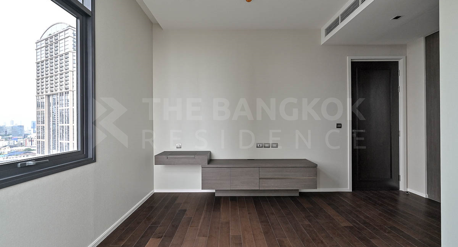 Condo en venta de 3 habitaciones en Khlong Toei, Bangkok