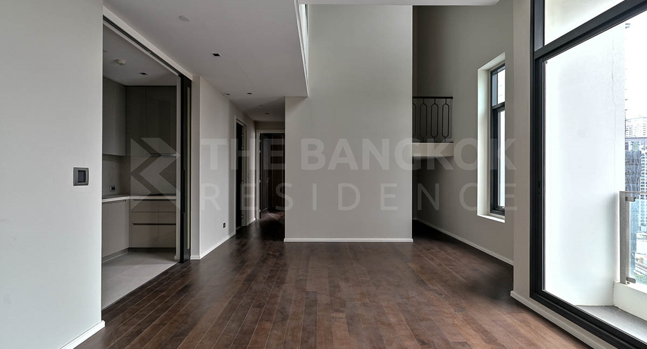Condo en venta de 3 habitaciones en Khlong Toei, Bangkok