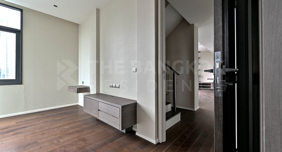 Condo en venta de 3 habitaciones en Khlong Toei, Bangkok