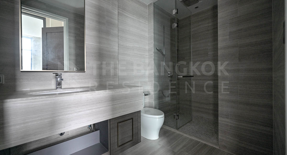 Condo en venta de 3 habitaciones en Khlong Toei, Bangkok