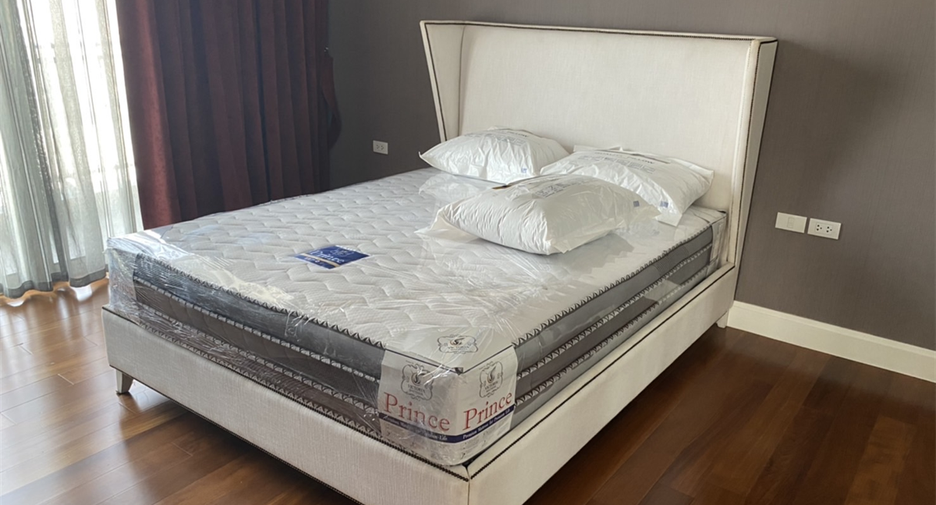 Wohnung zum Kauf mit 3 Zimmer in Pathum Wan, Bangkok