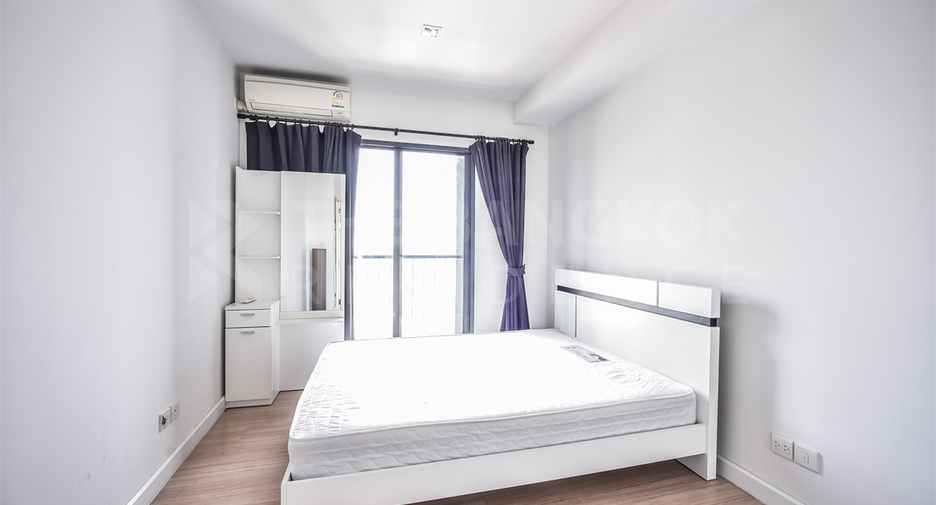For sale 2 bedrooms condo in Sathon, Bangkok