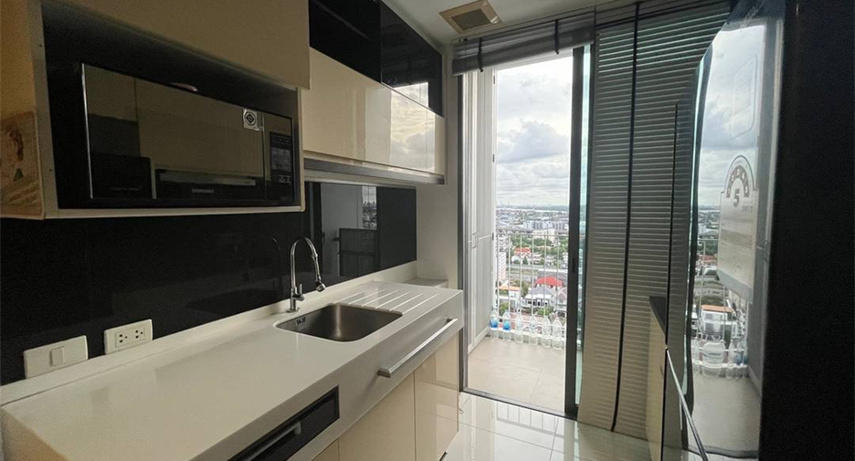 À vendre 1 chambre condo à Phra Khanong, Bangkok