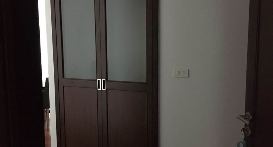 À vendre 1 chambre condo à Watthana, Bangkok