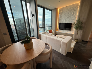 For sale 2 ベッドルーム condo in Khlong Toei, Bangkok