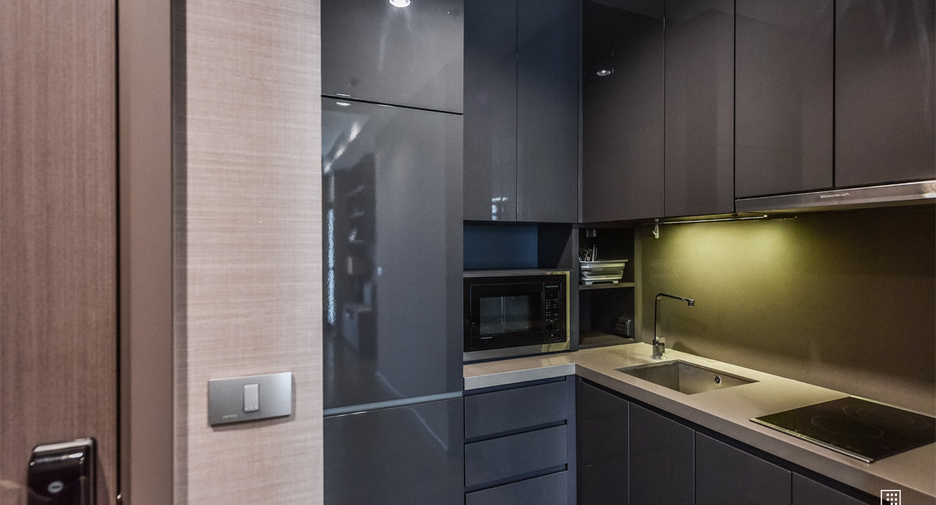 For sale 1 bed condo in Sathon, Bangkok