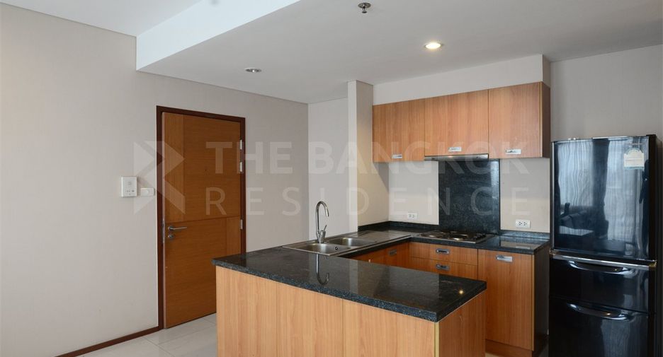For sale 2 bedrooms condo in Khlong San, Bangkok