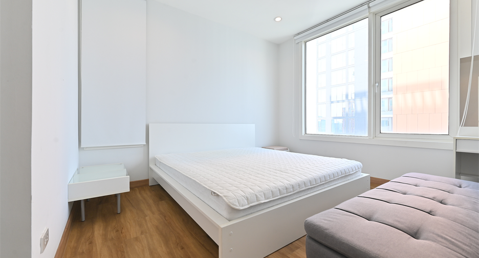 For sale 1 Beds condo in Khlong Toei, Bangkok