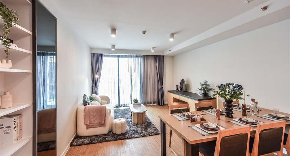 For sale 3 bedrooms condo in Bang Rak, Bangkok