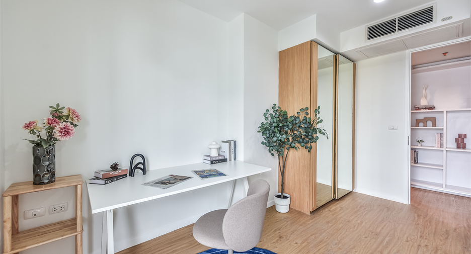 For sale 3 bedrooms condo in Bang Rak, Bangkok