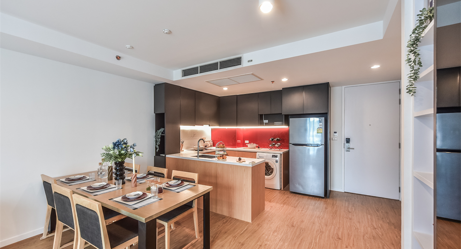 For sale 3 bedrooms condo in Bang Rak, Bangkok