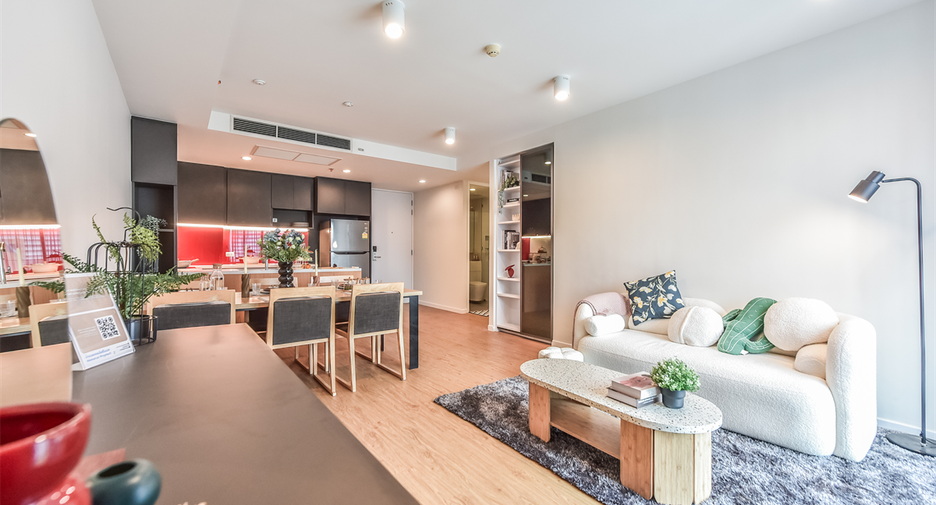 For sale 3 bedrooms condo in Bang Rak, Bangkok