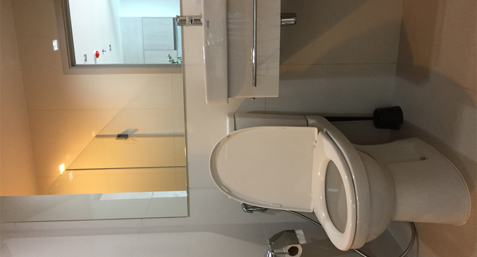 À vendre 1 chambre condo à Khlong Toei, Bangkok