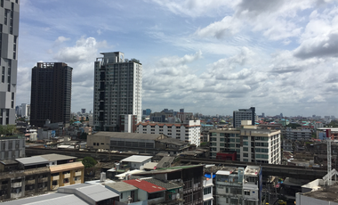 À vendre 1 chambre condo à Khlong Toei, Bangkok