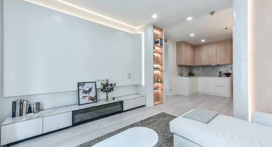 For sale 2 ベッドルーム condo in Watthana, Bangkok