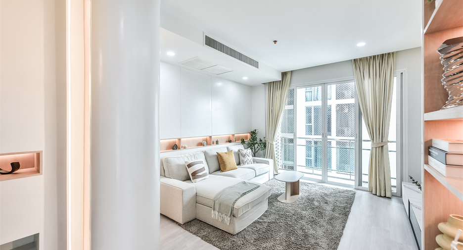 For sale 2 ベッドルーム condo in Watthana, Bangkok