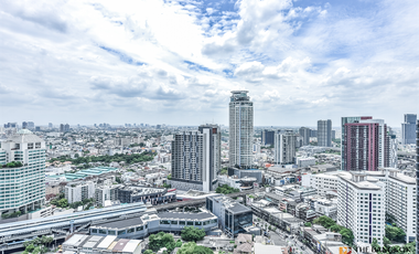 For sale 2 bedrooms condo in Khlong Toei, Bangkok