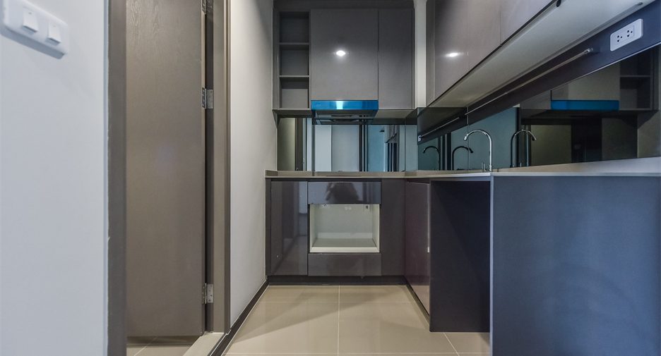 Wohnung zum Kauf mit 2 Zimmer in Khlong Toei, Bangkok
