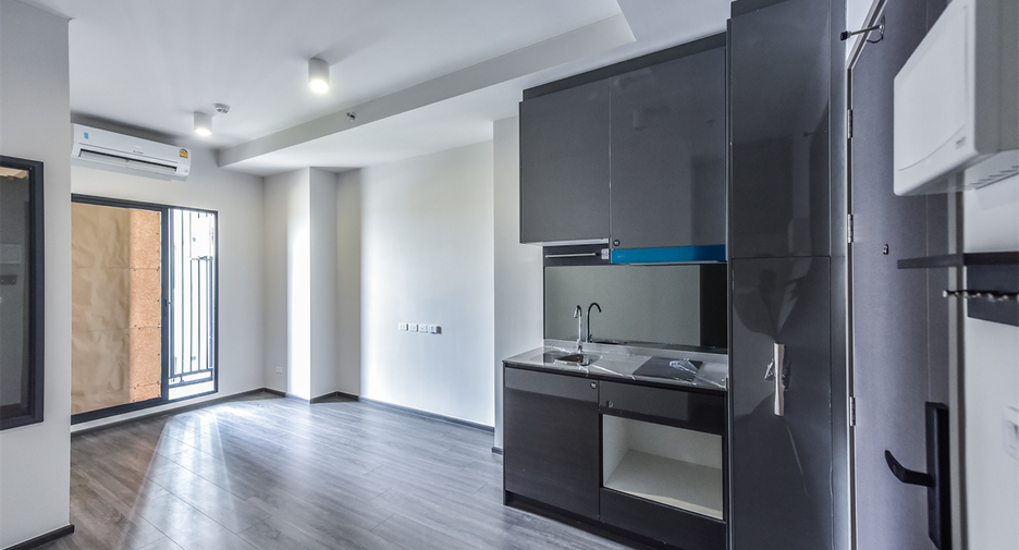 For sale 1 bed condo in Khlong Toei, Bangkok