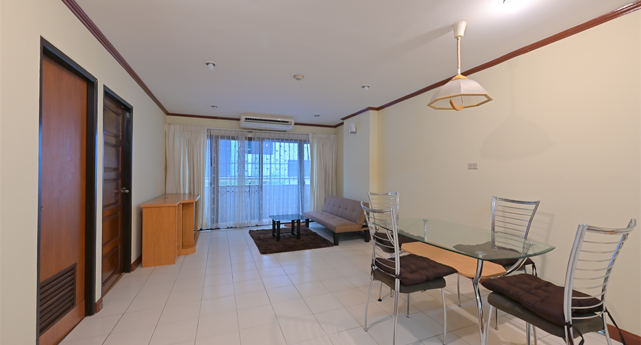 For sale 2 bedrooms condo in Khlong Toei, Bangkok