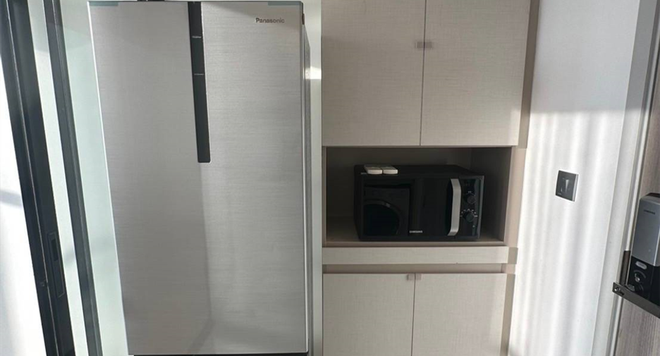 À vendre 1 chambre condo à Sathon, Bangkok