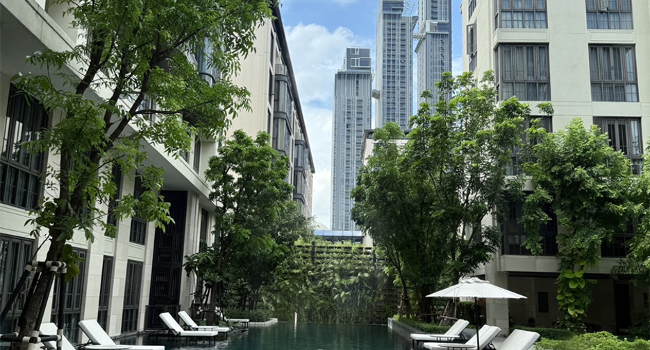 For sale 1 bed condo in Watthana, Bangkok