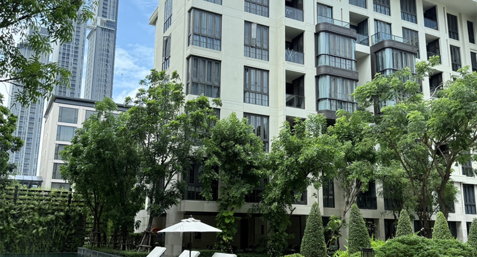 For sale 1 bed condo in Watthana, Bangkok