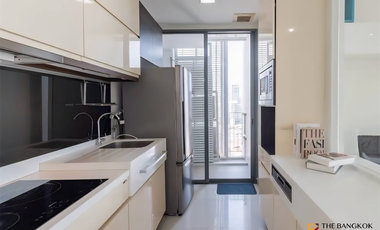 For sale 2 bedrooms condo in Phra Khanong, Bangkok