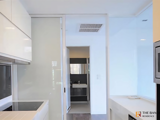 Condo en venta de 2 habitaciones en Phra Khanong, Bangkok