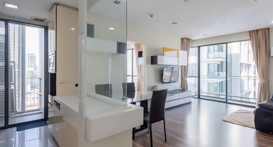 Wohnung zum Kauf mit 2 Zimmer in Phra Khanong, Bangkok