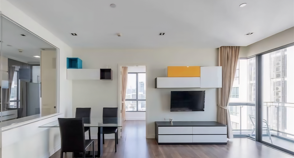 Wohnung zum Kauf mit 2 Zimmer in Phra Khanong, Bangkok