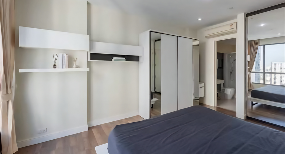Wohnung zum Kauf mit 2 Zimmer in Phra Khanong, Bangkok